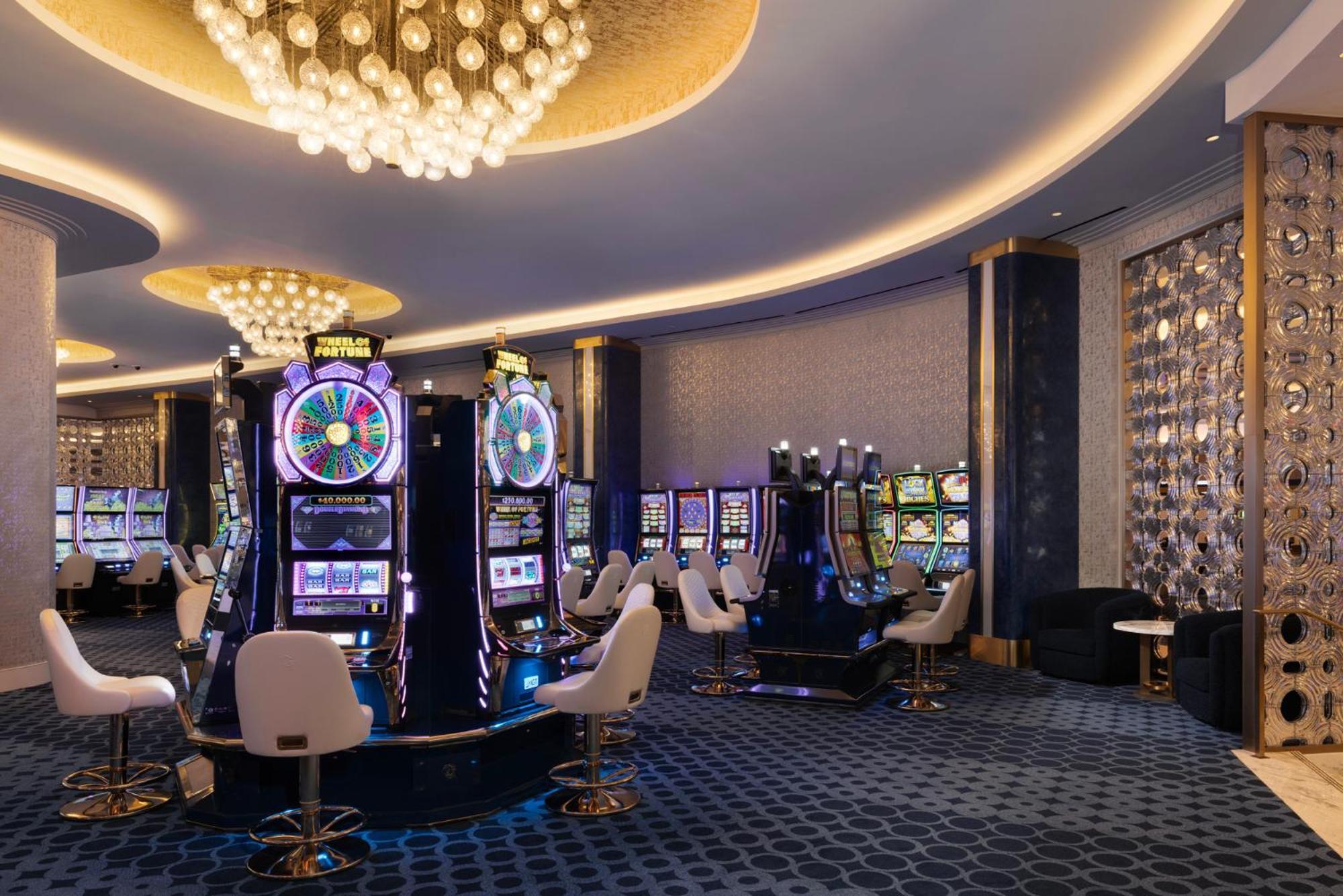 Fontainebleau 라스베이거스 외부 사진 The casino floor at Wynn Las Vegas